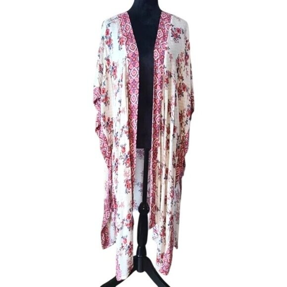 Altar'd State Mimi Pink Floral Kimono - Picture 4 of 8